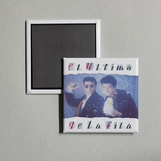 El Último De La Fila - Nuevo Pequeño Catálogo De Seres Y Estares Album Cover Fridge Magnet